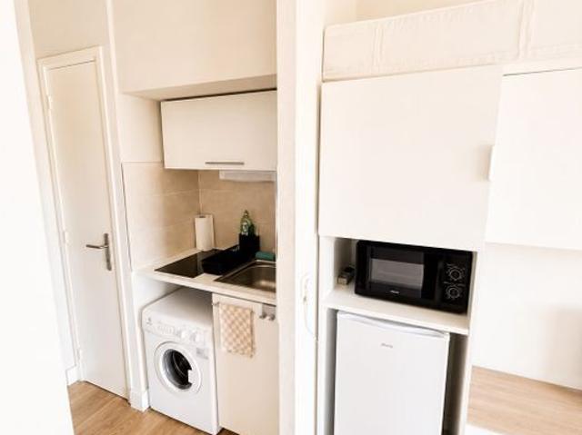 Appartement 1 pièce, 17 m² à louer à Villeneuve Loubet 06270