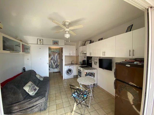 Appartement 1 pièce 18 m²