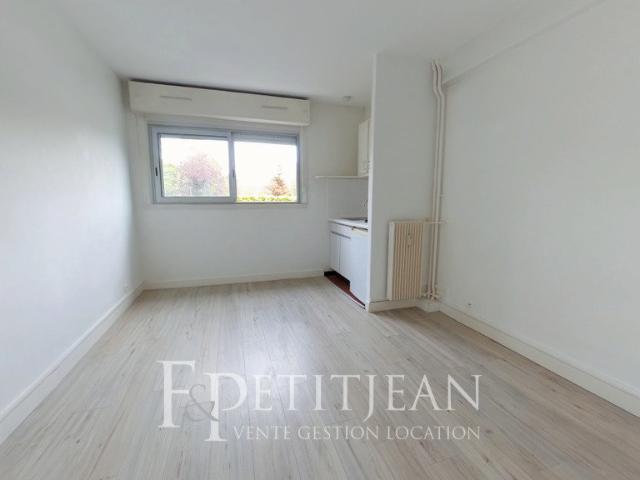 Appartement 1 pièce 18 m²