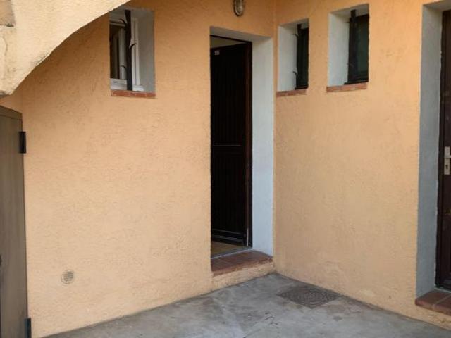 Appartement 1 pièce, 18 m² à louer à Marignane 13700