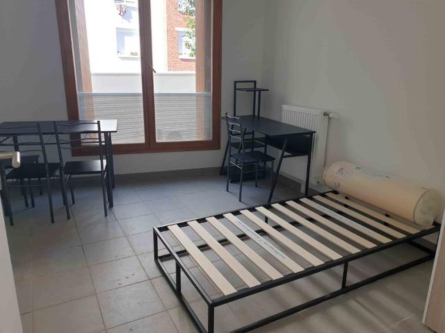 Appartement 1 pièce, 18 m² à louer à Montreuil 93100