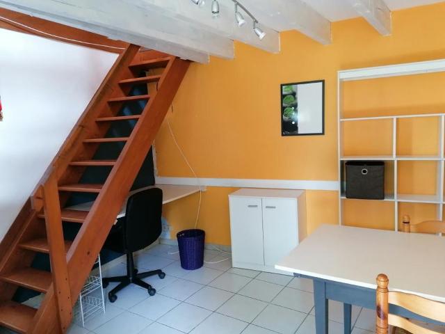 Appartement 1 pièce, 18 m² à louer à Angoulême 16000