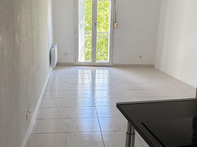 Appartement 1 pièce, 18 m² à louer à Béziers 34500