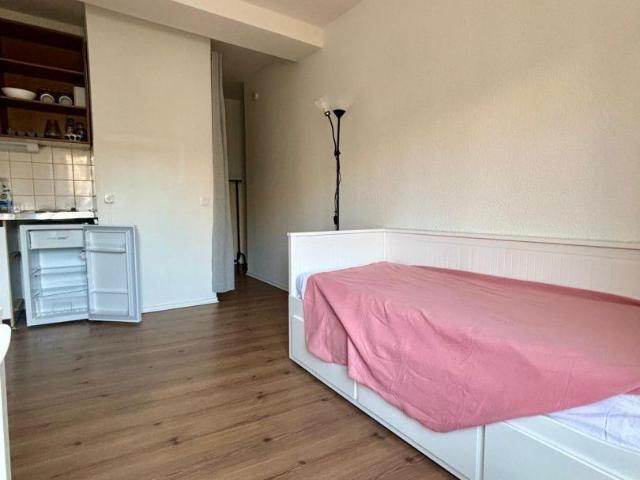 Appartement 1 pièce, 18 m² à louer à Bordeaux 33800