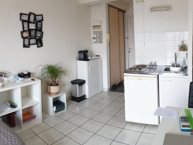 Appartement 1 pièce, 18 m² à louer à Clermont Ferrand 63000