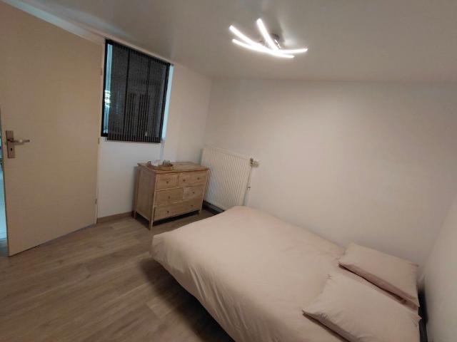 Appartement 1 pièce, 18 m² à louer à Fontaine lès Dijon 21121