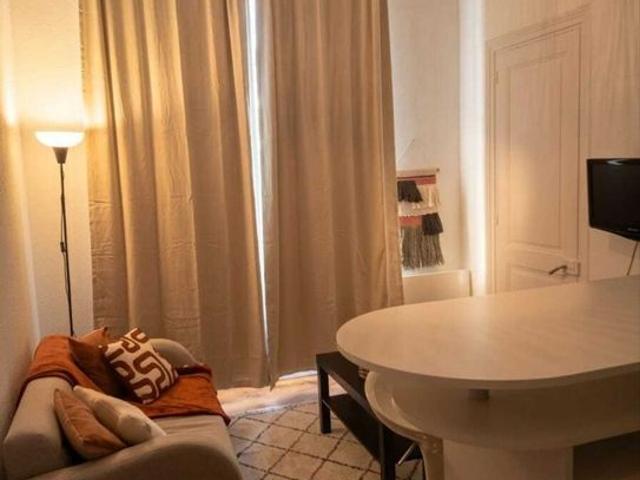Appartement 1 pièce, 18 m² à louer à Grenoble 38000