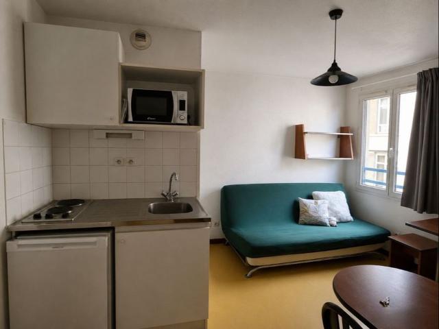 Appartement 1 pièce, 18 m² à louer à Saint Étienne 42000