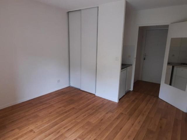 Appartement 1 pièce, 18 m² à louer à Toulouse 31400