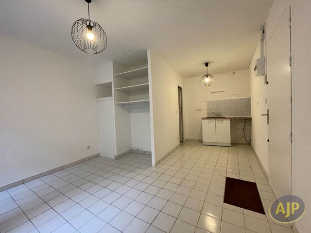 Appartement 1 pièce 19 m²