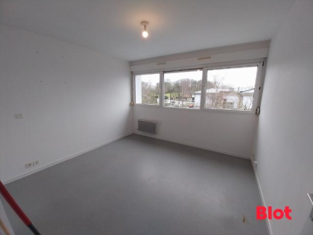 Appartement 1 pièce 19 m²
