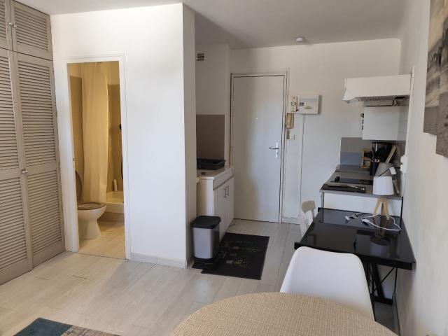 Appartement 1 pièce, 19 m² à louer à Cahors 46000
