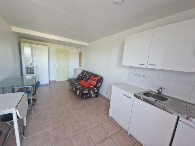 Appartement 1 pièce, 19 m² à louer à Écully 69130