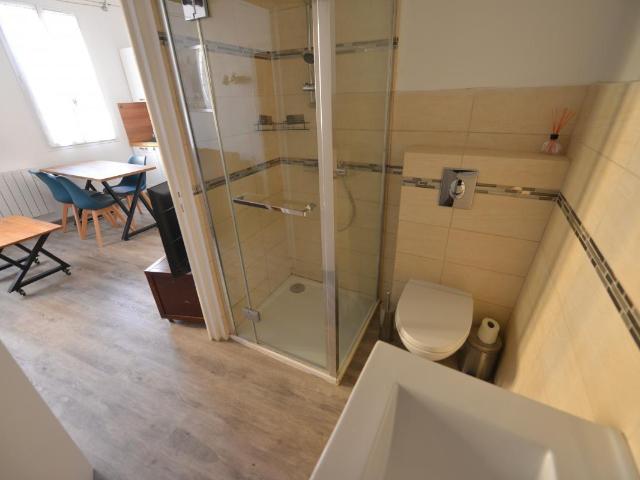 Appartement 1 pièce, 19 m² à louer à Grasse 06130