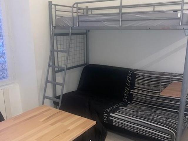 Appartement 1 pièce, 19 m² à louer à Laval 53000