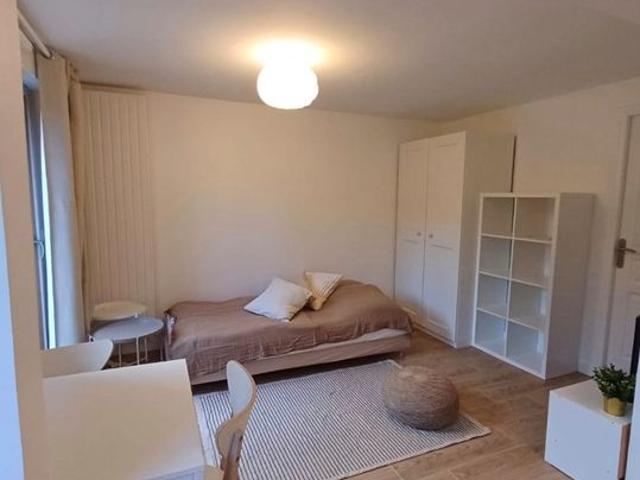 Appartement 1 pièce, 19 m² à louer à Poissy 78300