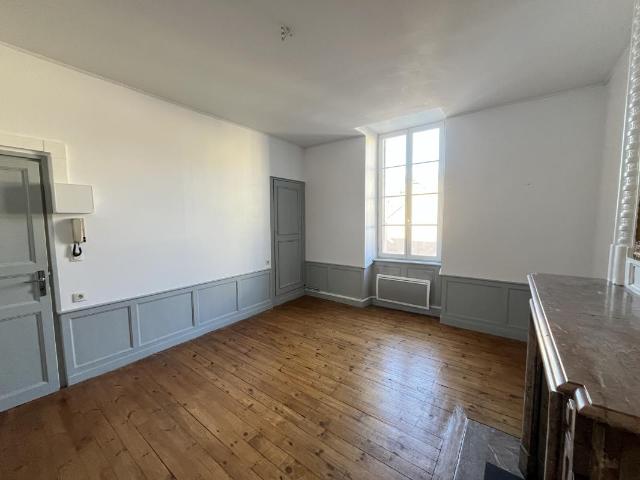 Appartement 1 pièce, 19 m² à louer à Rodez 12000