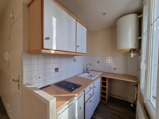 Appartement 1 pièce, 19 m² à louer à Tours 37000
