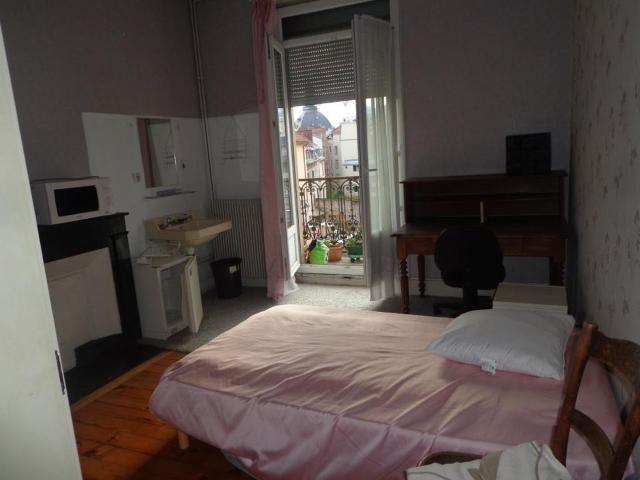 Chambre de 10m2 à louer sur Grenoble