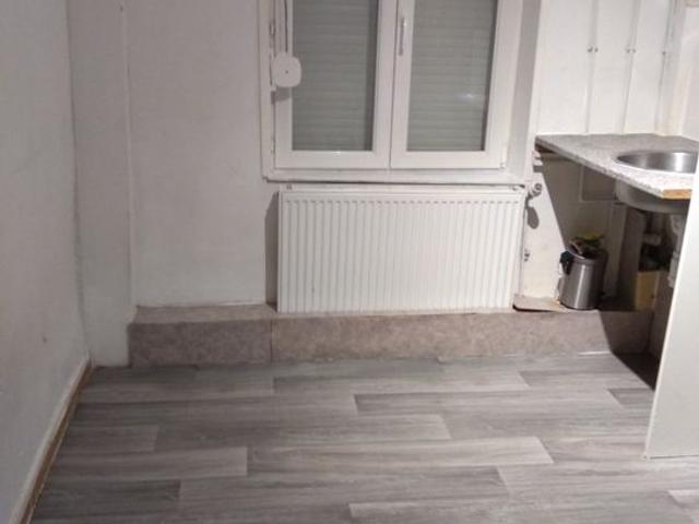 Appartement 1 pièce, 10 m² à louer à Lille 59000