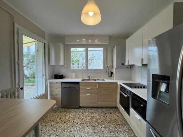Appartement 1 pièce, 10 m² à louer à Pessac 33600