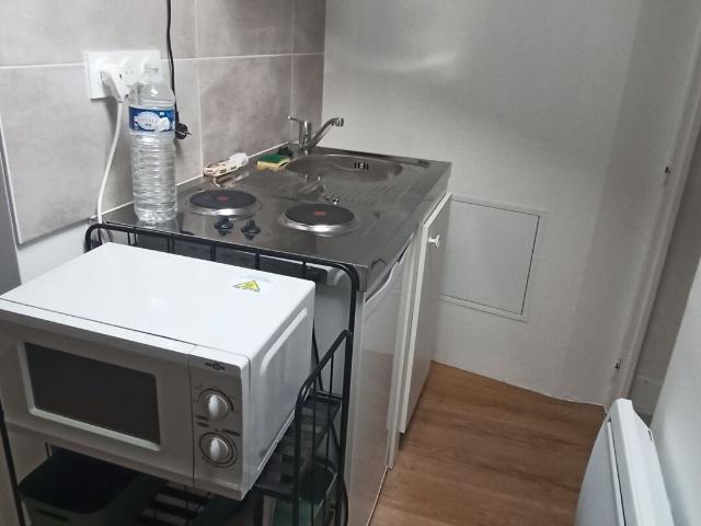 Appartement 1 pièce, 10 m² à louer à Saint Étienne 42100
