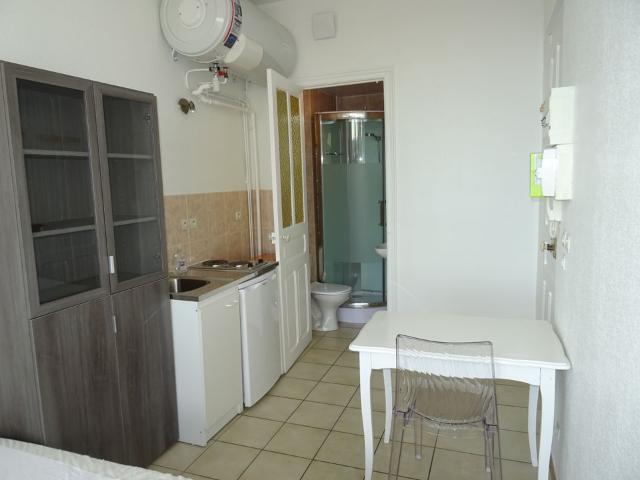 Appartement 1 pièce, 11 m² à louer à Nancy 54000
