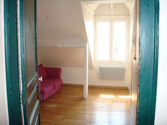 Appartement 1 pièce, 11 m² à louer à Nantes 44000