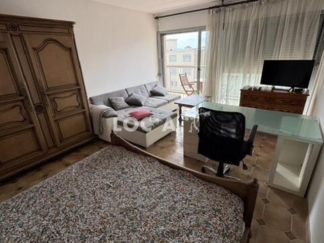 Appartement 1 pièce, 11 m² à louer à Bron 69500