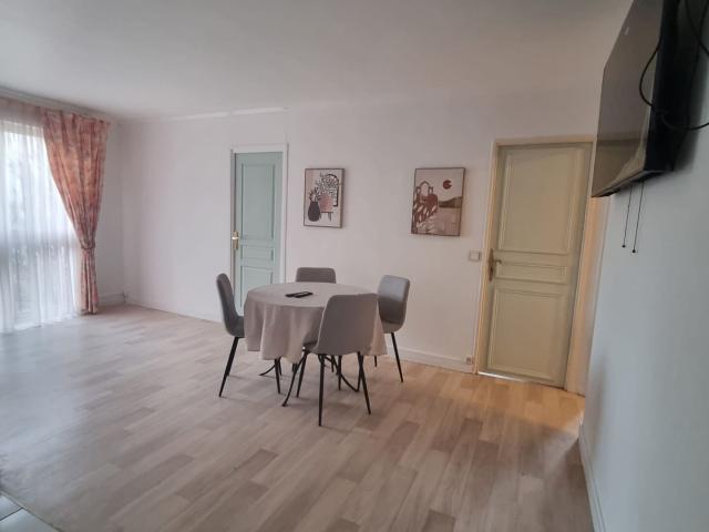 Appartement 1 pièce, 11 m² à louer à Grigny 91350