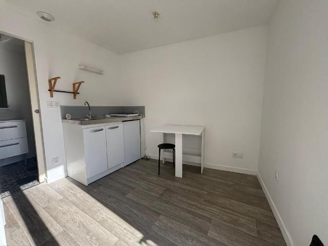 Appartement 1 pièce, 11 m² à louer à Poitiers 86000