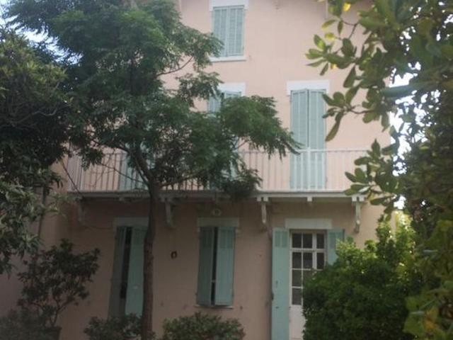Appartement 1 pièce, 12 m² à louer à Marseille 8 13008