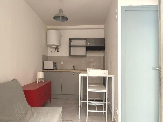 Appartement 1 pièce, 12 m² à louer à Narbonne 11100