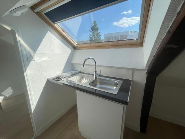 Appartement 1 pièce, 12 m² à louer à Orléans 45000