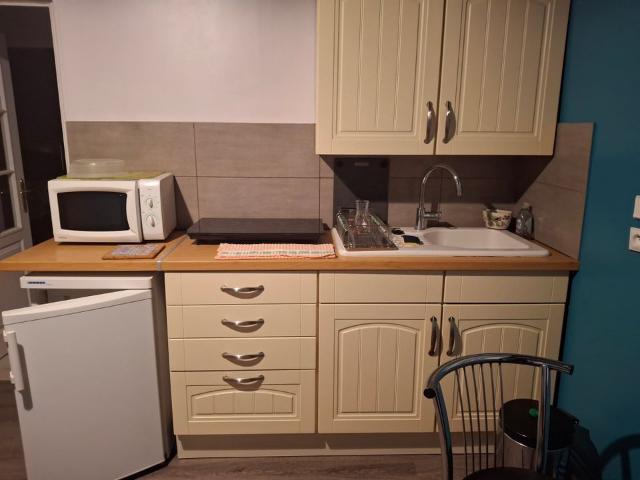 Appartement 1 pièce, 12 m² à louer à Bièvres 91570