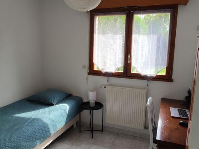 Appartement 1 pièce, 12 m² à louer à Lesquin 59810