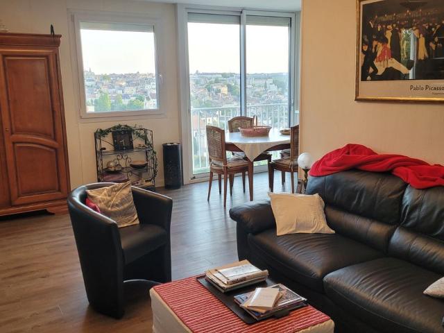 Appartement 1 pièce, 12 m² à louer à Poitiers 86000