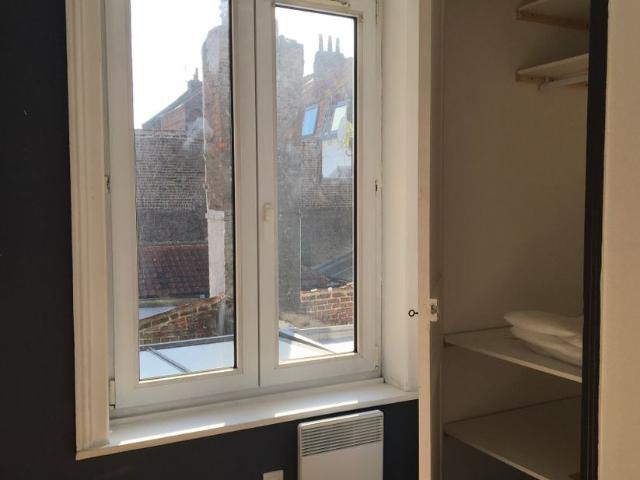 Appartement 1 pièce, 12 m² à louer à Roubaix 59100