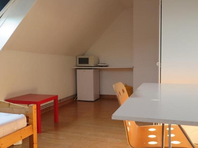 Appartement 1 pièce, 12 m² à louer à Salouël 80480