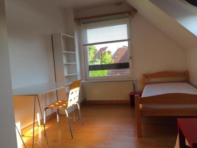 Appartement 1 pièce, 12 m² à louer à Salouël 80480