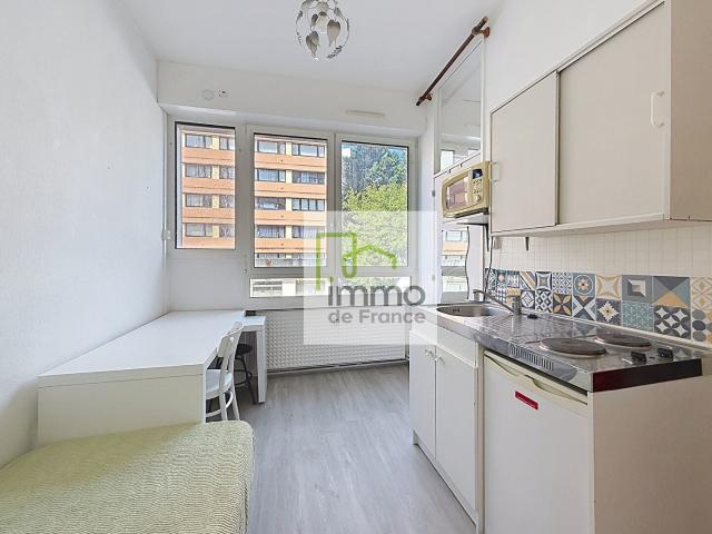 Appartement 1 pièce 13 m²