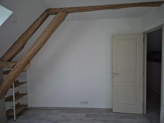 Appartement 1 pièce, 13 m² à louer à Monéteau 89470