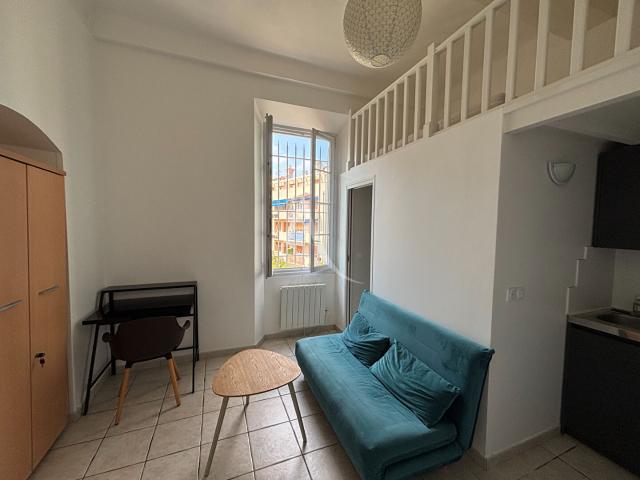 Appartement 1 pièce, 13 m² à louer à Nice 06000