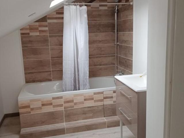 Appartement 1 pièce, 13 m² à louer à Alès 30100