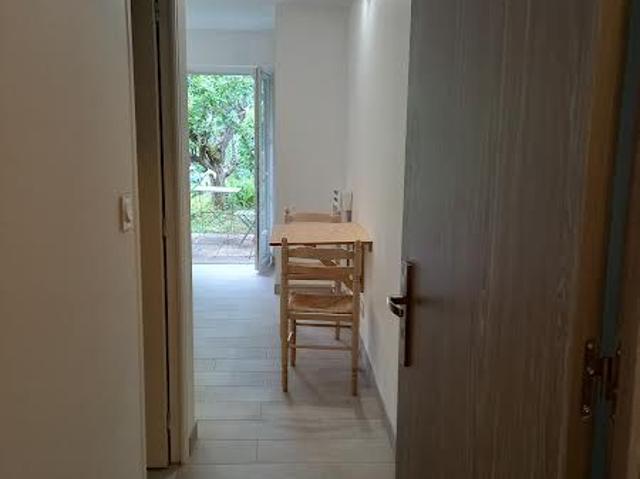 Appartement 1 pièce, 13 m² à louer à Clamart 92140