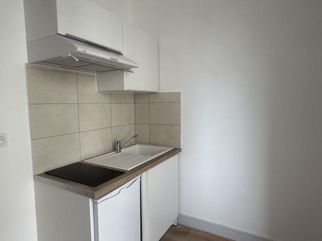 Appartement 1 pièce, 13 m² à louer à Poitiers 86000