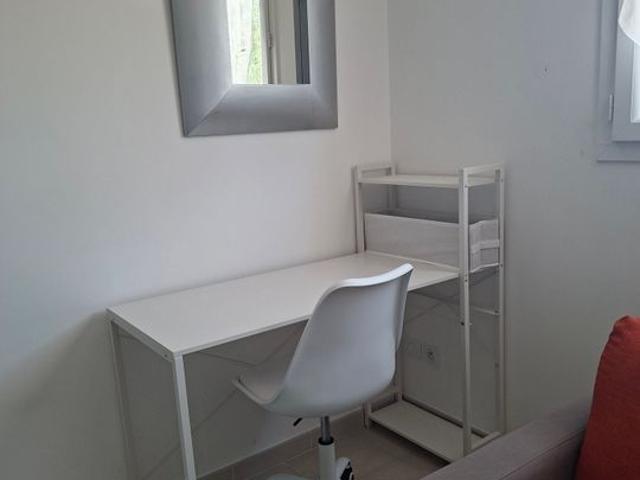 Appartement 1 pièce, 13 m² à louer à Villeneuve lès Maguelone 34750