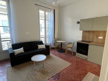 Appartement 1 pièce, 24 m² à louer à Marseille 1 13001