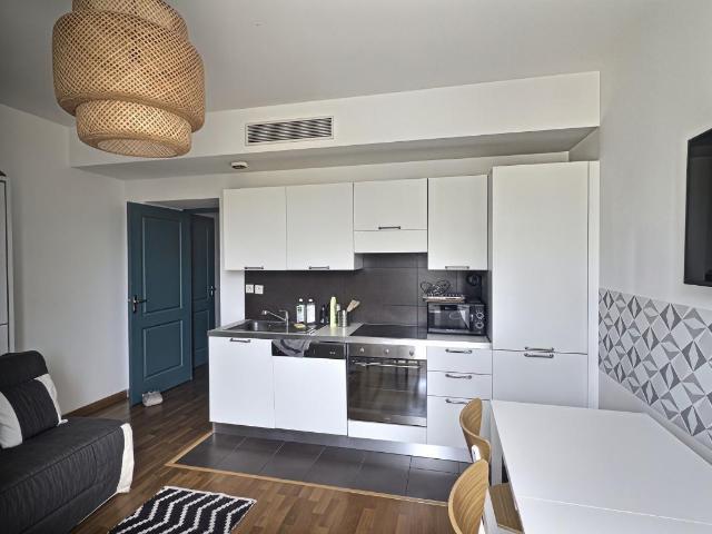 Appartement 1 pièce, 24 m² à louer à Marseille 2 13002