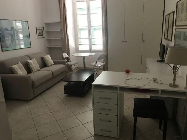 Appartement 1 pièce, 24 m² à louer à Nice 06000
